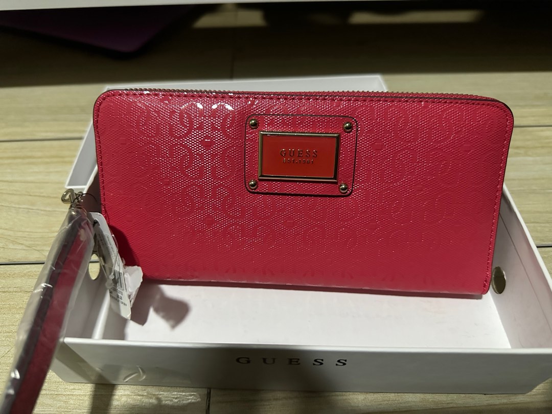 Guess Wallet Original, Luxury, Bags & Wallets on Carousell