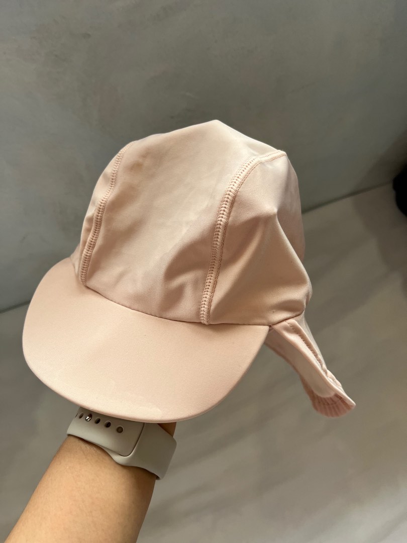 H&M swimming cap, Babies & Kids, Babies & Kids Fashion on Carousell