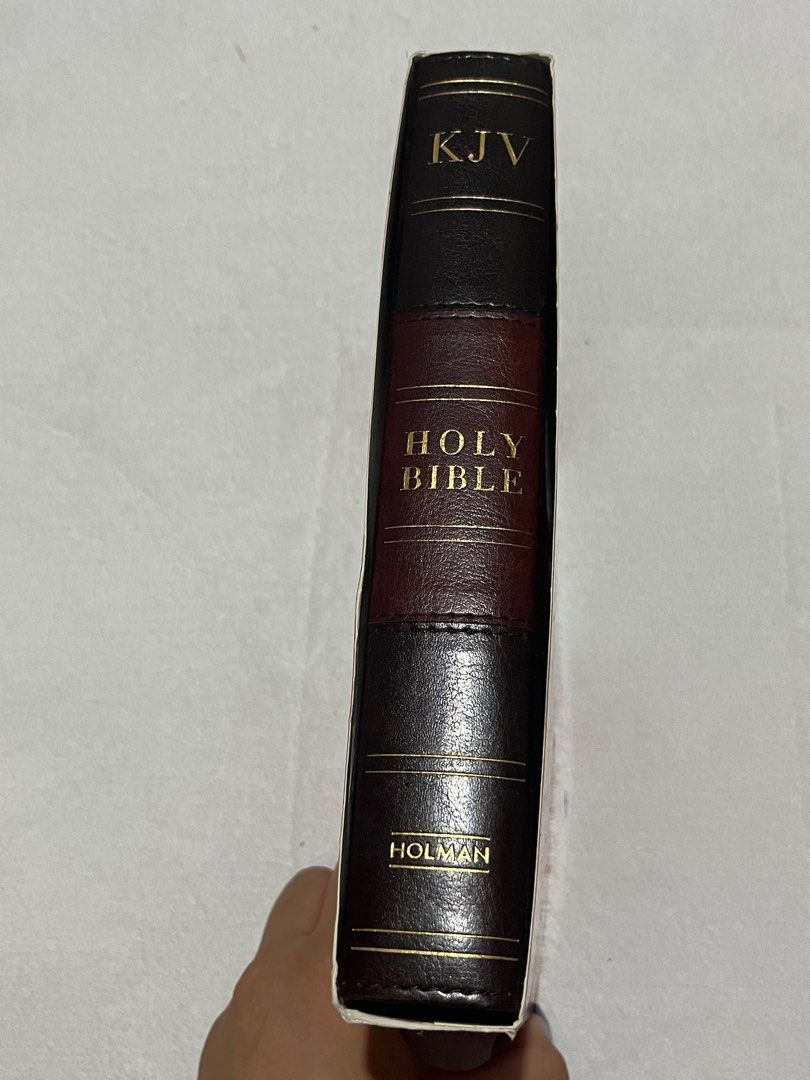 Holman KJV (King James Version) Bible w/ Saddle Brown Leather