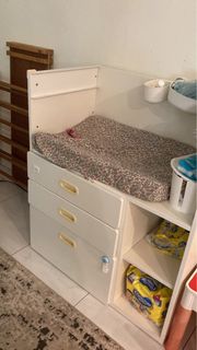 (Category: ) located in . Submitted by leaheels (Listing ID 1257892880, Image 1). Description: .