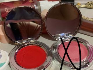 ISSY & CO CREME CHEEK BLUSH IN BABYGIRL AND REDLIGHT