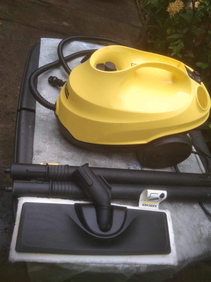 Karcher SC3 steam cleaner, Furniture & Home Living, Cleaning & Homecare Supplies, Cleaning Tools