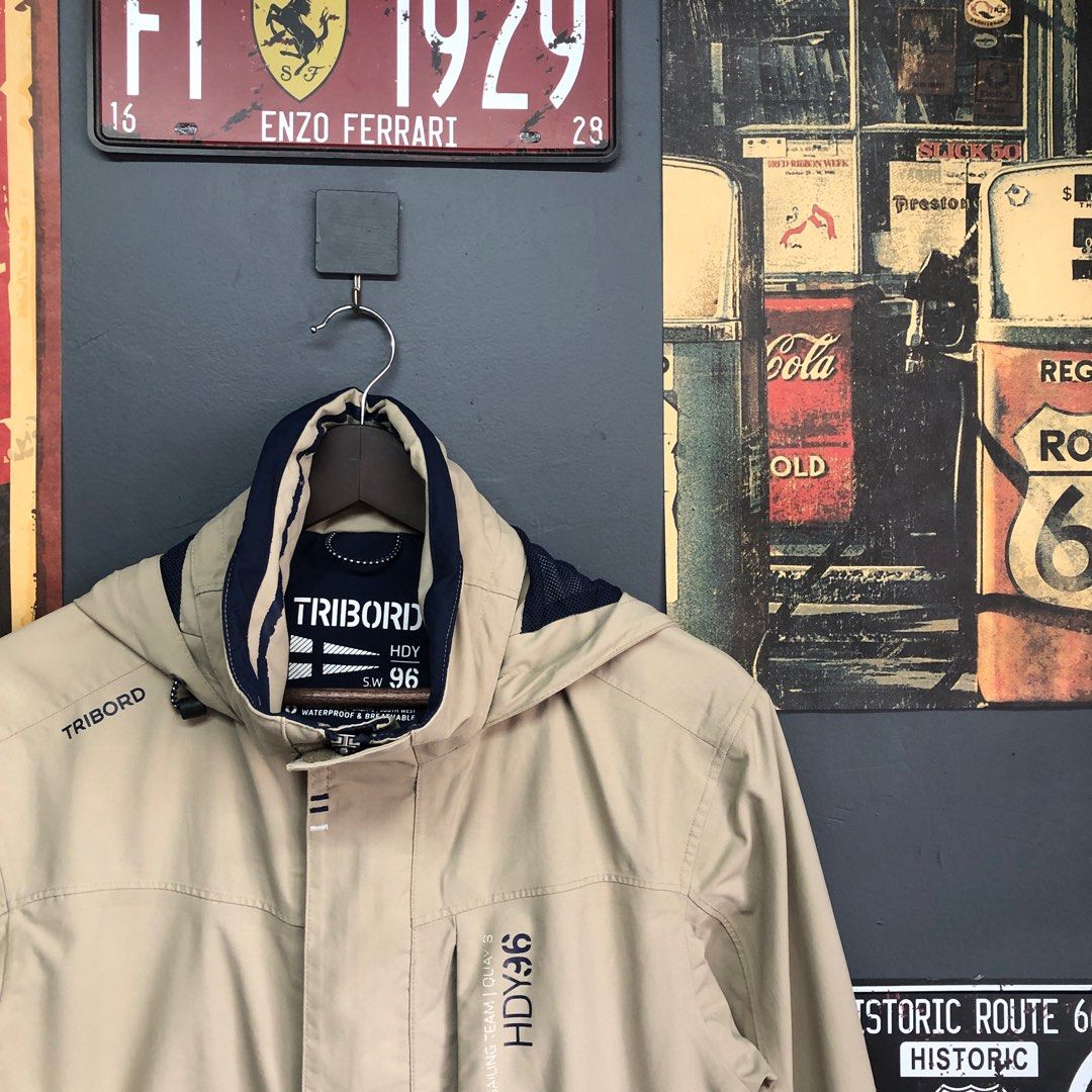 LEGIT TRIBORD BY DECATHLON WATERPROOF, Men's Fashion, Coats, Jackets and Outerwear on Carousell