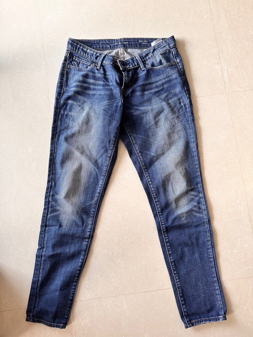 Levis 25 online demi curve