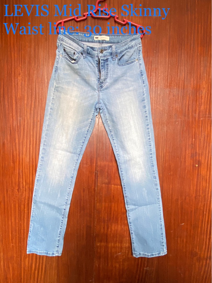 LEVIS Mid Rise Maong Wash, Women's Fashion, Bottoms, Jeans on Carousell