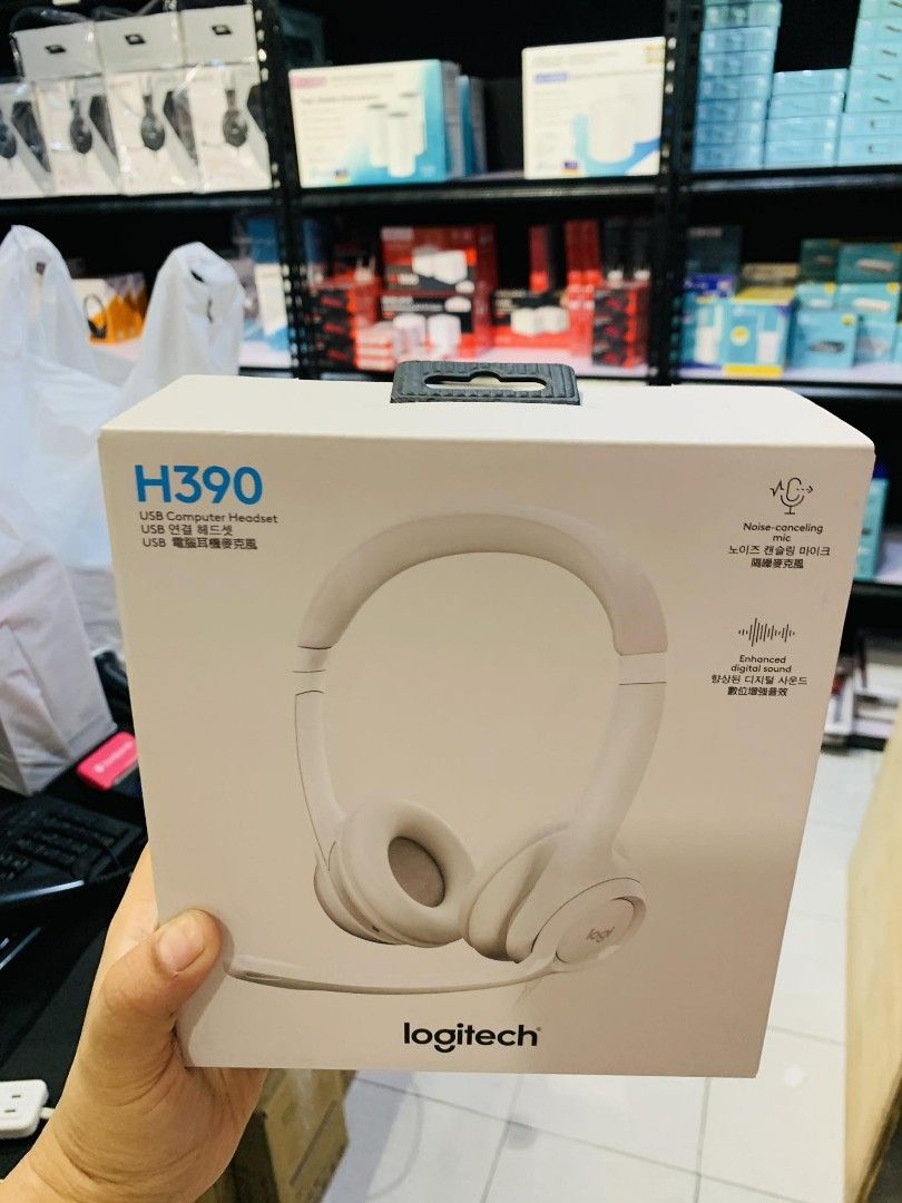 Logitech H390 USB Headset Off White (Category: Headphones & Headsets) located in Makati City. Submitted by techubstoreandaccessories (Listing ID 1257945902, Image 3). Description: Logitech H390 USB Headset Off White On Hand‼️ Ready to Pick-up/Ship‼️ DETAILS: ✅BRAND NEW & ORIGINAL. ✅7 Days Replacement for Factory Defects and 1year Limited Warranty. (Terms and conditions apply). ✅With Sales Invoice (BIR REGISTERED) and Warranty Receipt. ✅WE ACCEPT 