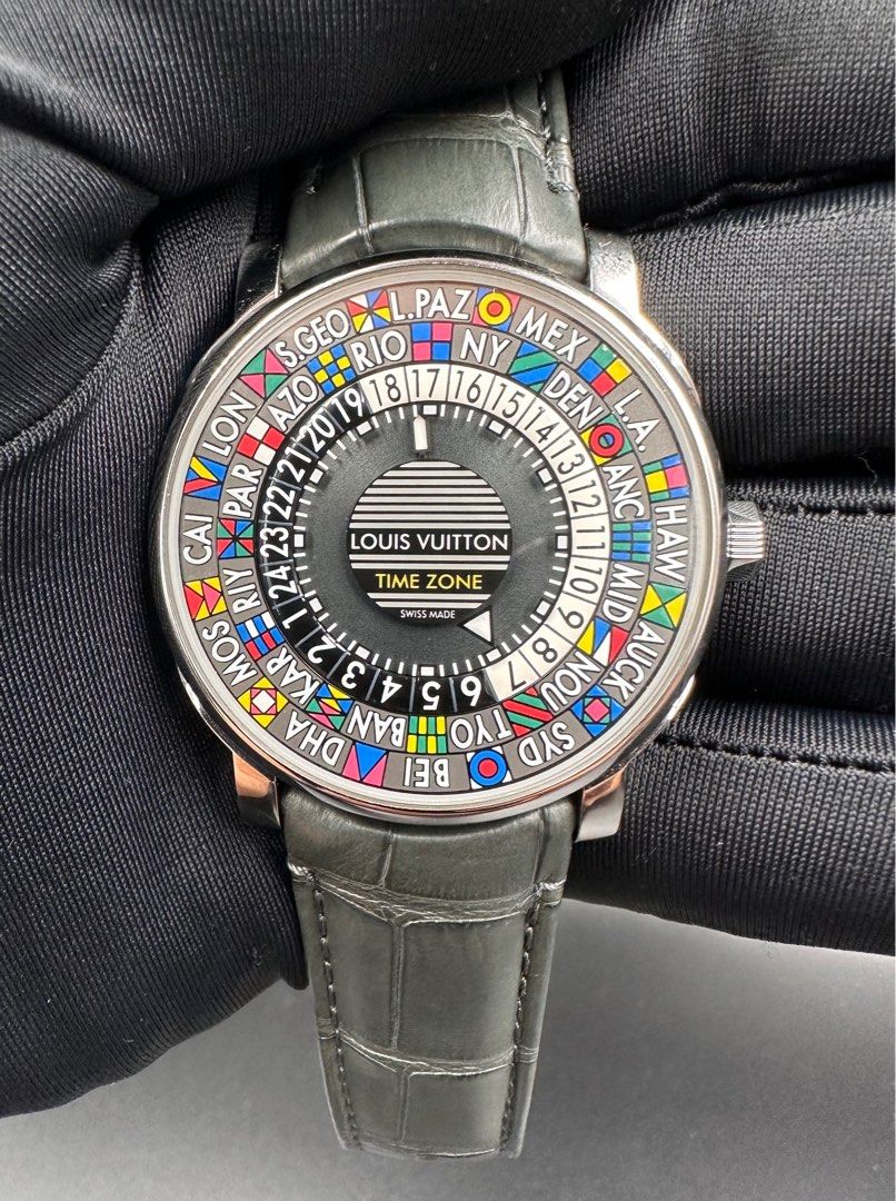 Louis Vuitton Escale Timezone Q5D20 Automatic Gray Dial Stainless  Men's Watch