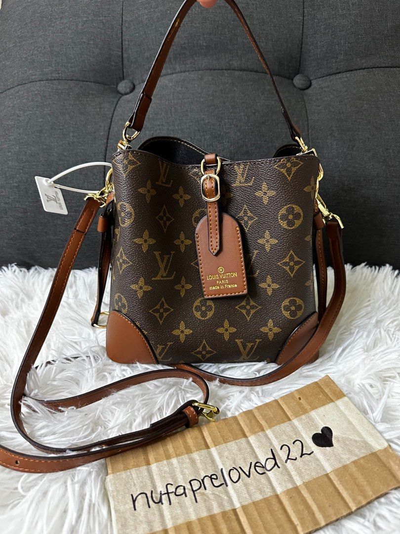 L V Bucket Handbag Women s Fashion Bags Wallets Shoulder Bags
