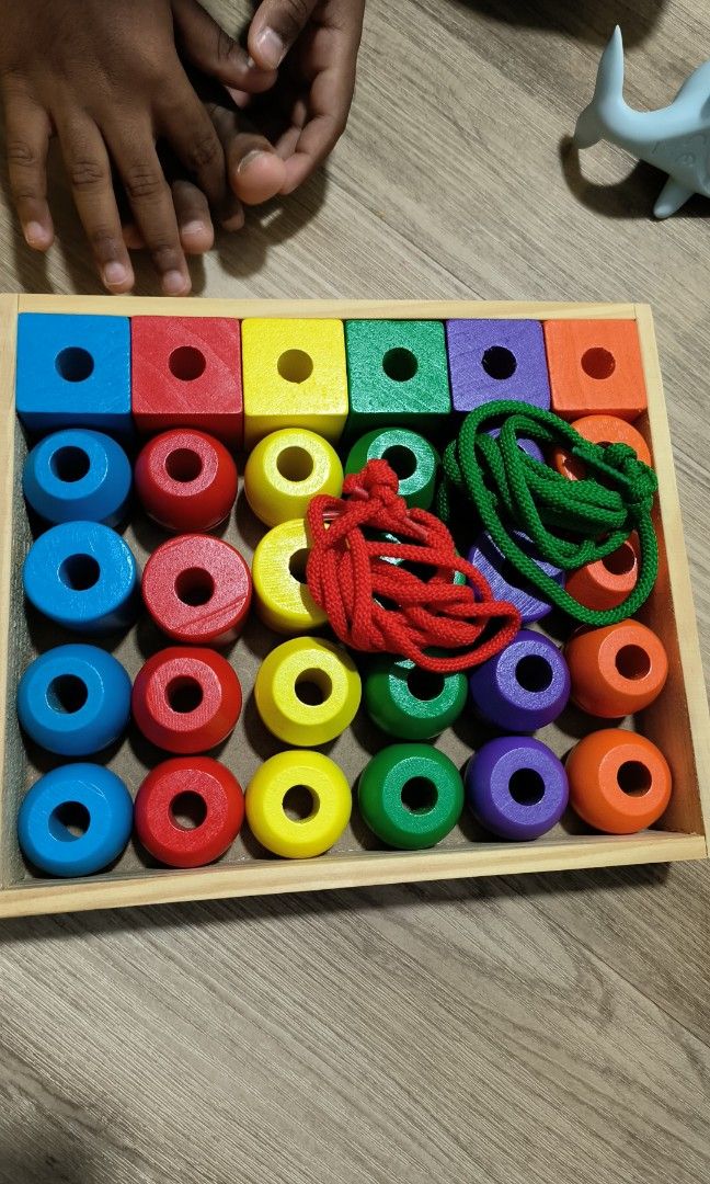 Melissa and doug threading toy new arrivals