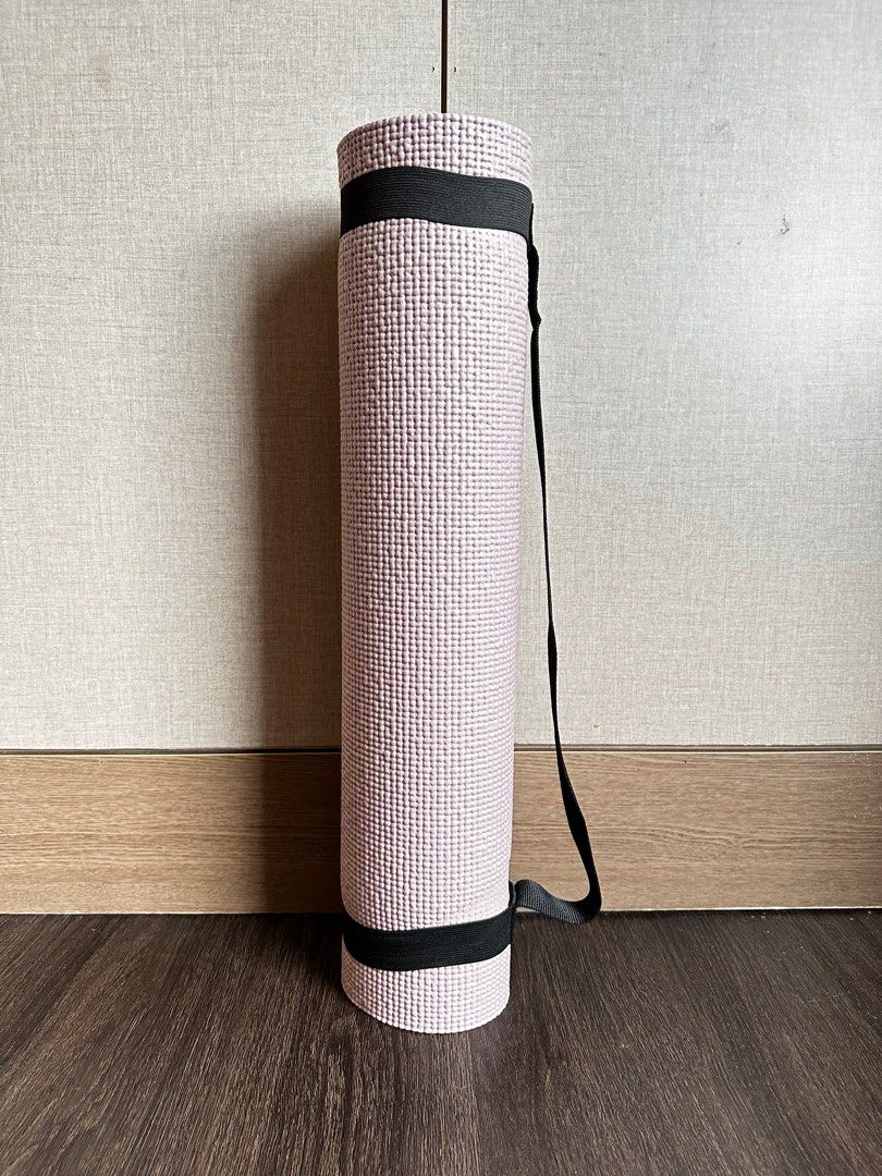 Miniso Yoga Mat, Sports Equipment, Exercise & Fitness, Exercise Mats on