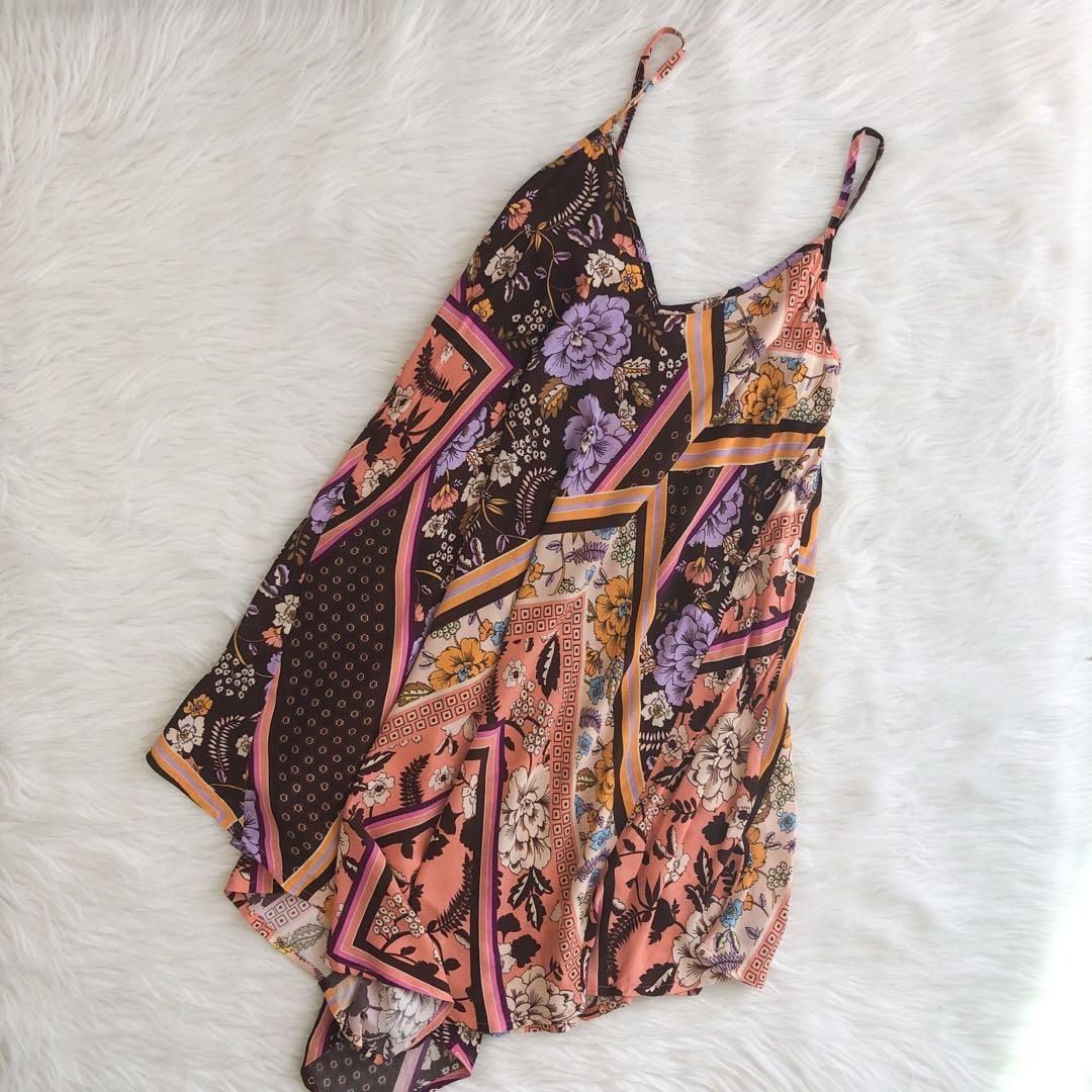 Miss selfridge scarf deals print dress