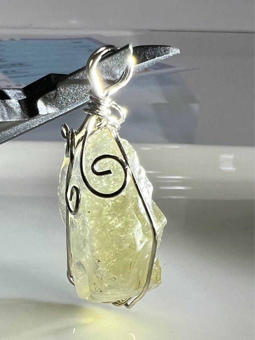 Tektite pendant store