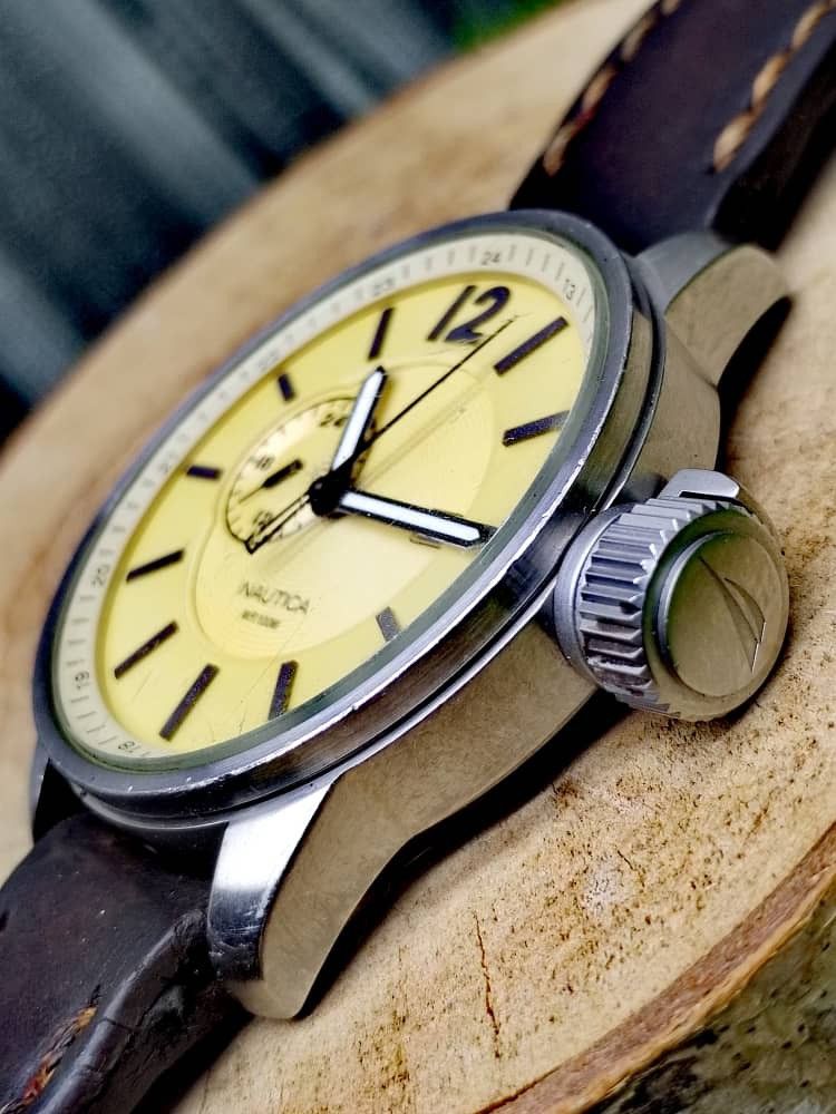 Nautica outlet quartz watch