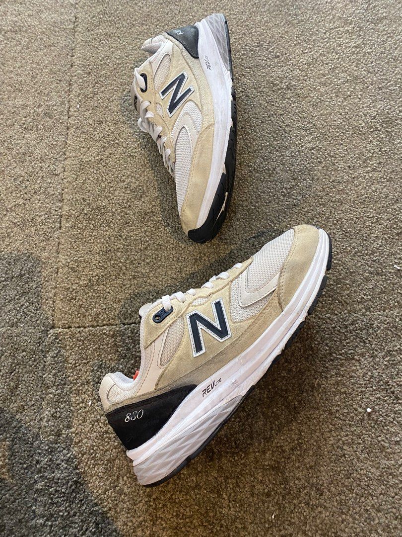 New balance 880 creme 2025