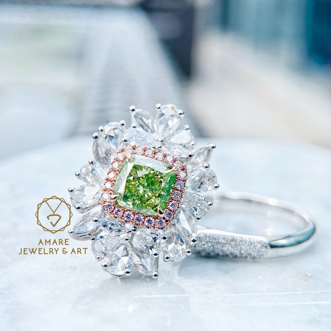 新品nice💚✨！ GIA 2.00ct Green Diamond Ring & Pendant！ 優雅fancy設計綠鑽戒指吊墜！大檯面！  2.00ct色澤濃郁靚麗高色綠鑽FGY，高淨度VS1！ 大粒豪鑽副鑽total 2.166ct！18K金材質！ GIA  cert，只售1xx,xxx✨💚, 女裝, 飾物及配件, 戒指- Carousell