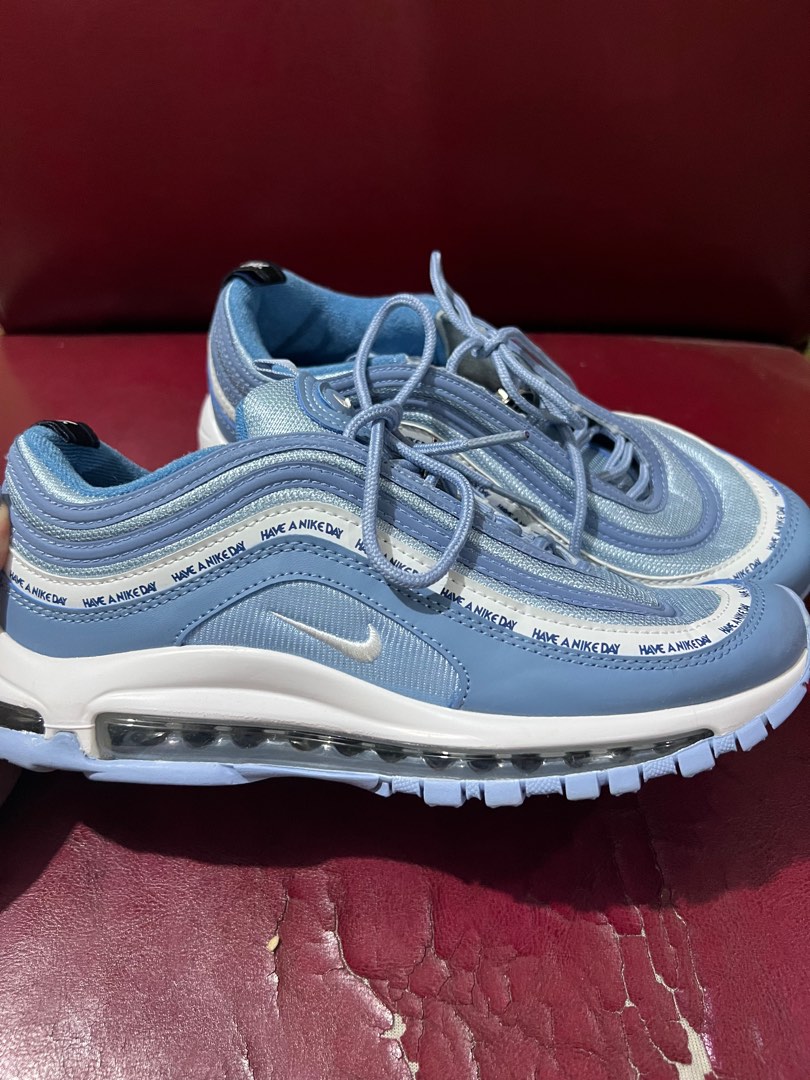 NIKE AIR MAX HAVE A NIKE DAY, Fesyen Wanita, Sepatu di Carousell