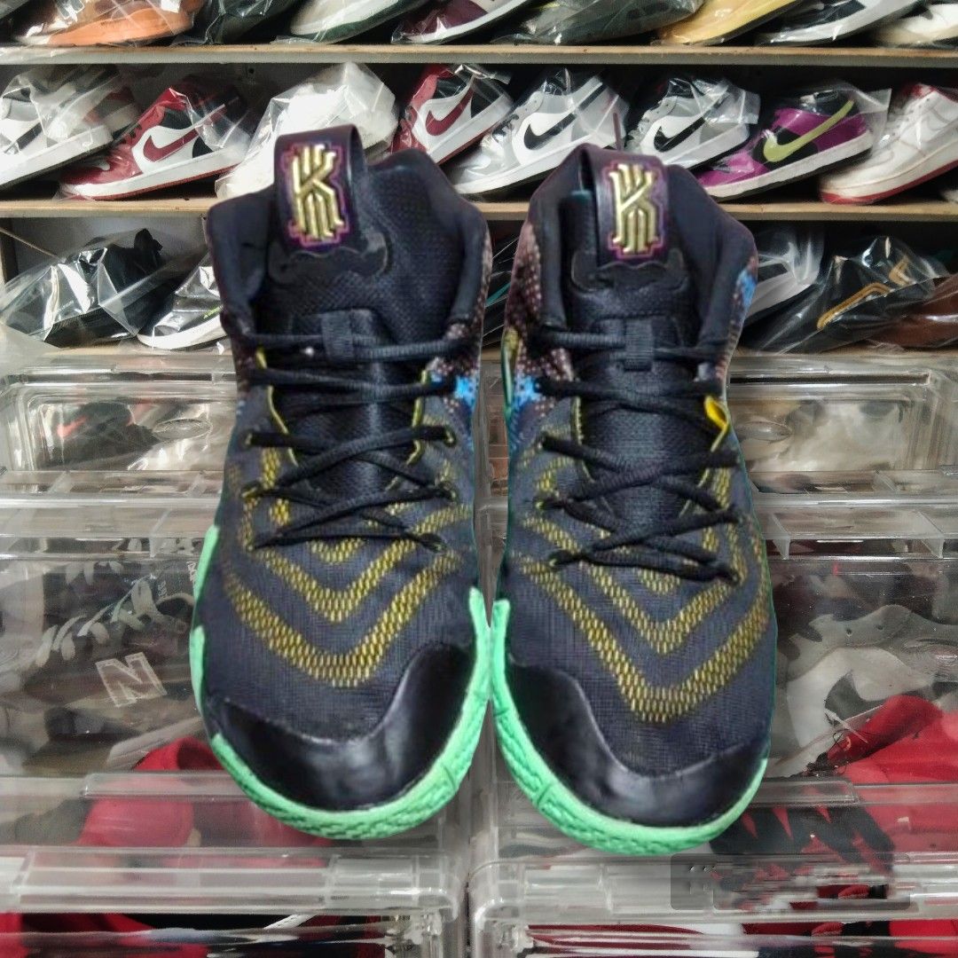 Kyrie venom hotsell
