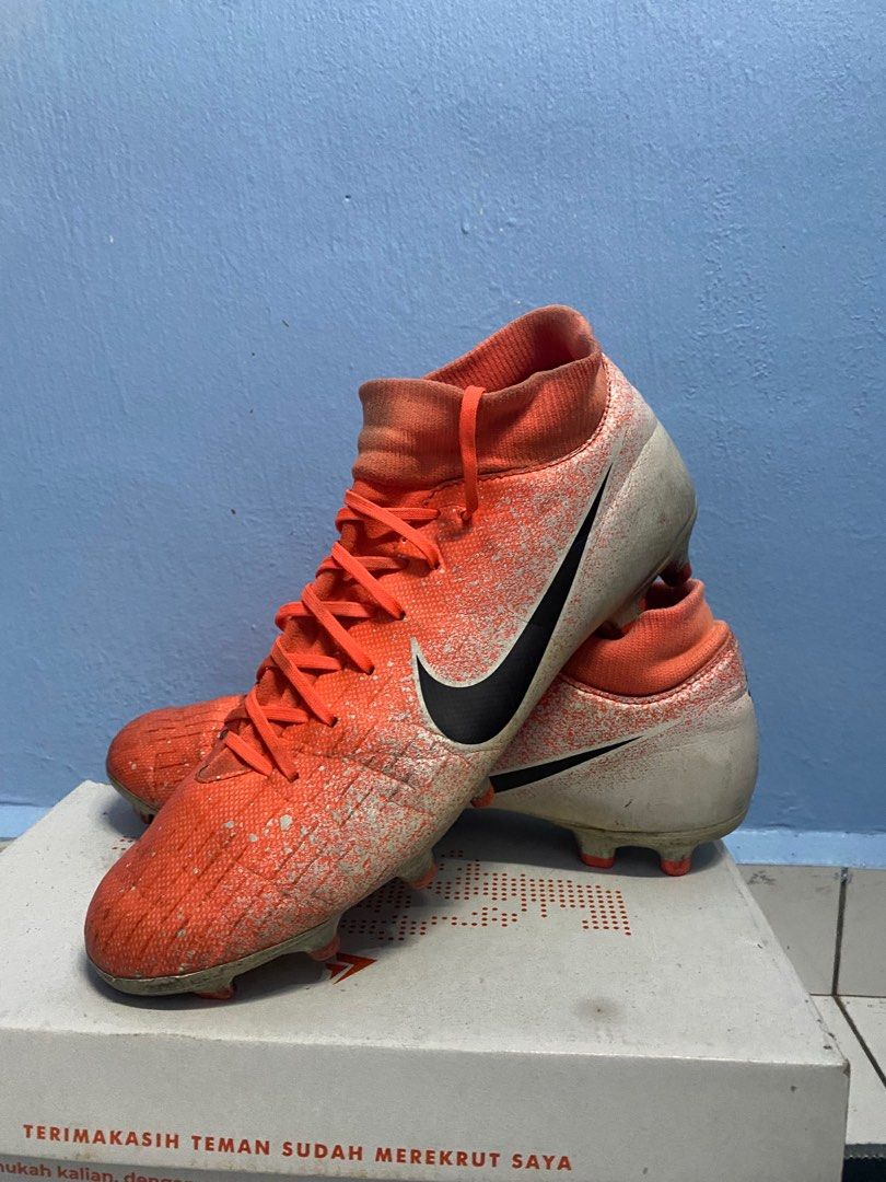 Kasut bola superfly store