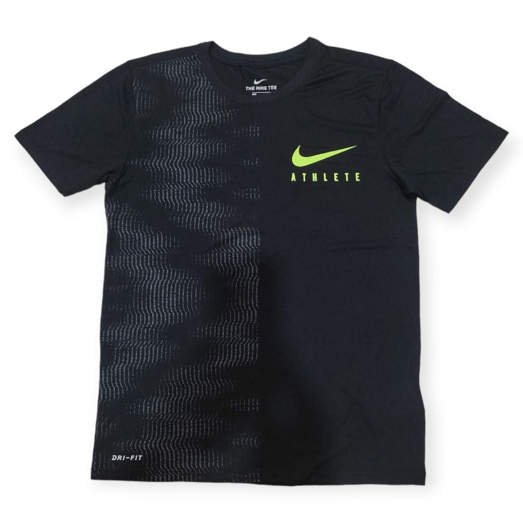 The nike tee athletic sales cut men's