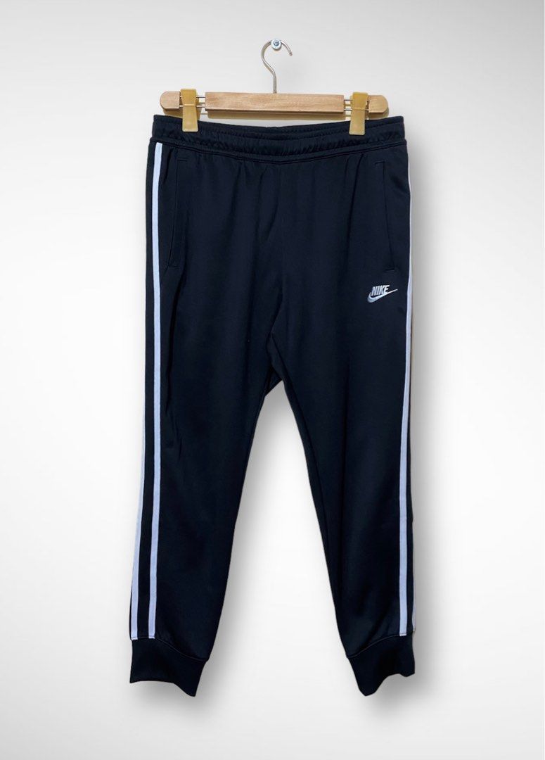 Nike on sale tribute jogger