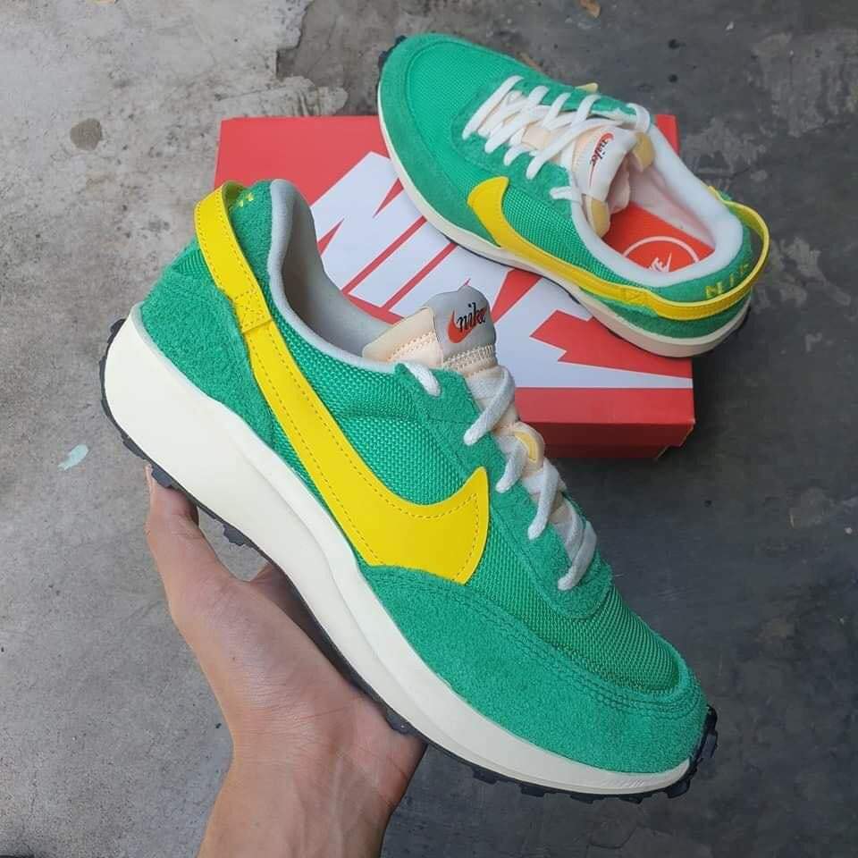Nike Waffle Debut vintage Brazil, Men's Fashion, Footwear, Sneakers on ...