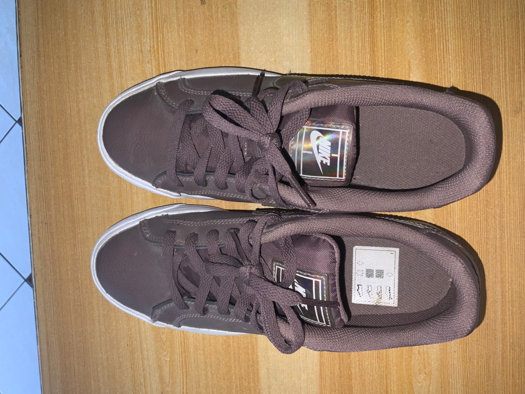 wmns nike court royale ac