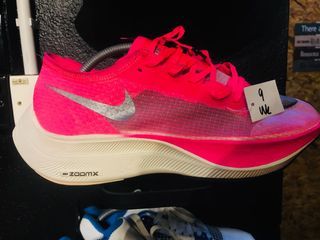 Nike zoomX vaporfly Pink