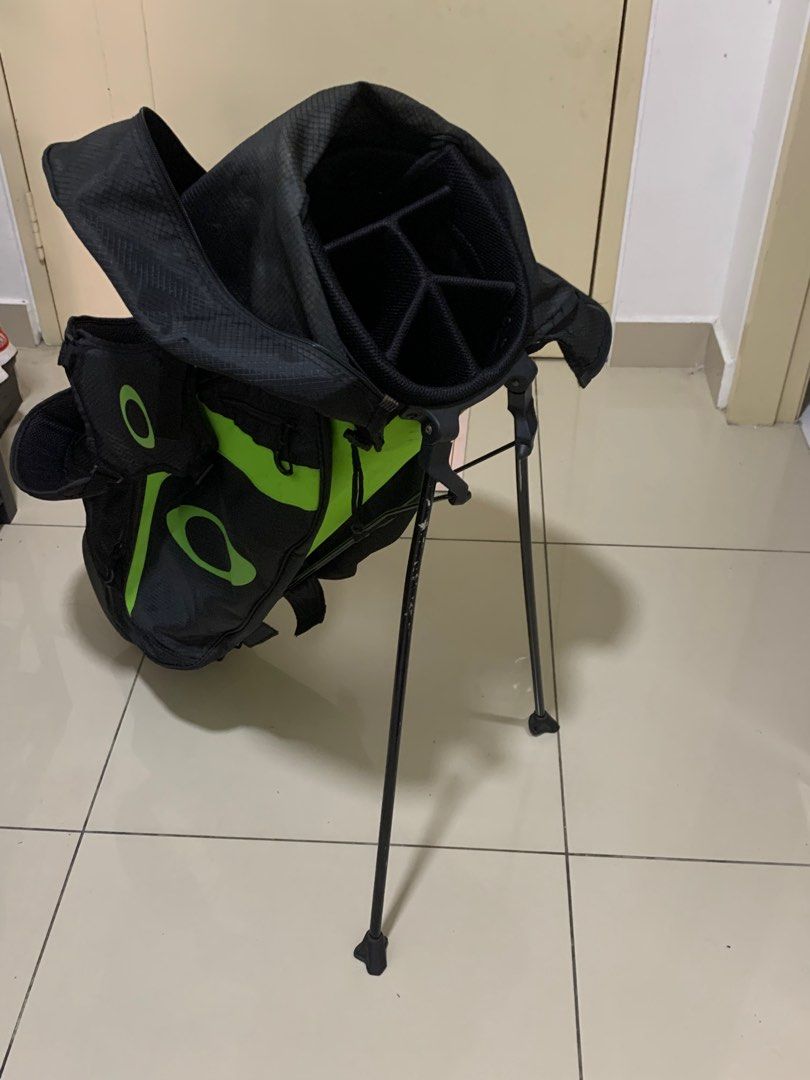 Oakley golf stand bag for sale, Sports Equipment, Sports & Games, Golf