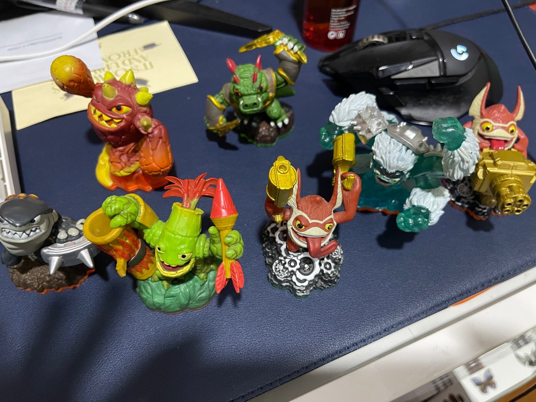 Old skylanders, Hobbies & Toys, Toys & Games on Carousell