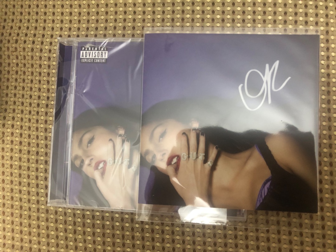 Olivia Rodrigo GUTS signed cd, Hobbies & Toys, Music & Media, CDs ...