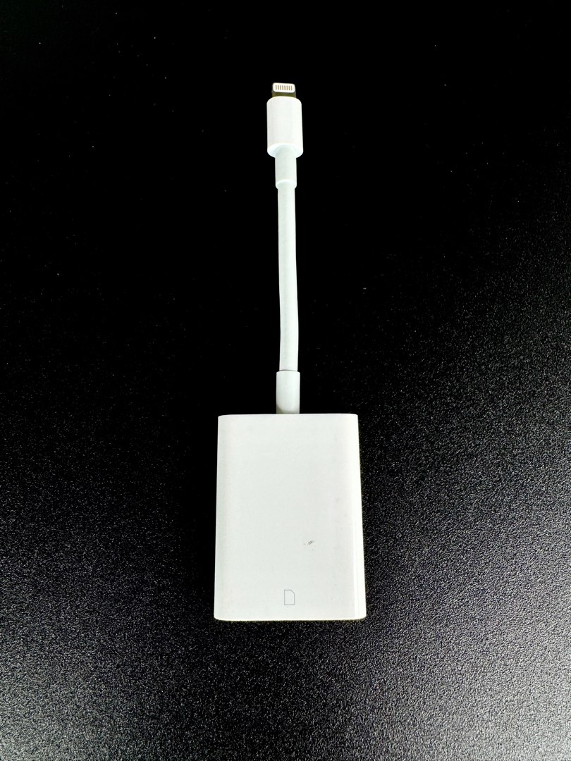 Lightning to SD Card Camera Reader [Model A1595] Original Apple