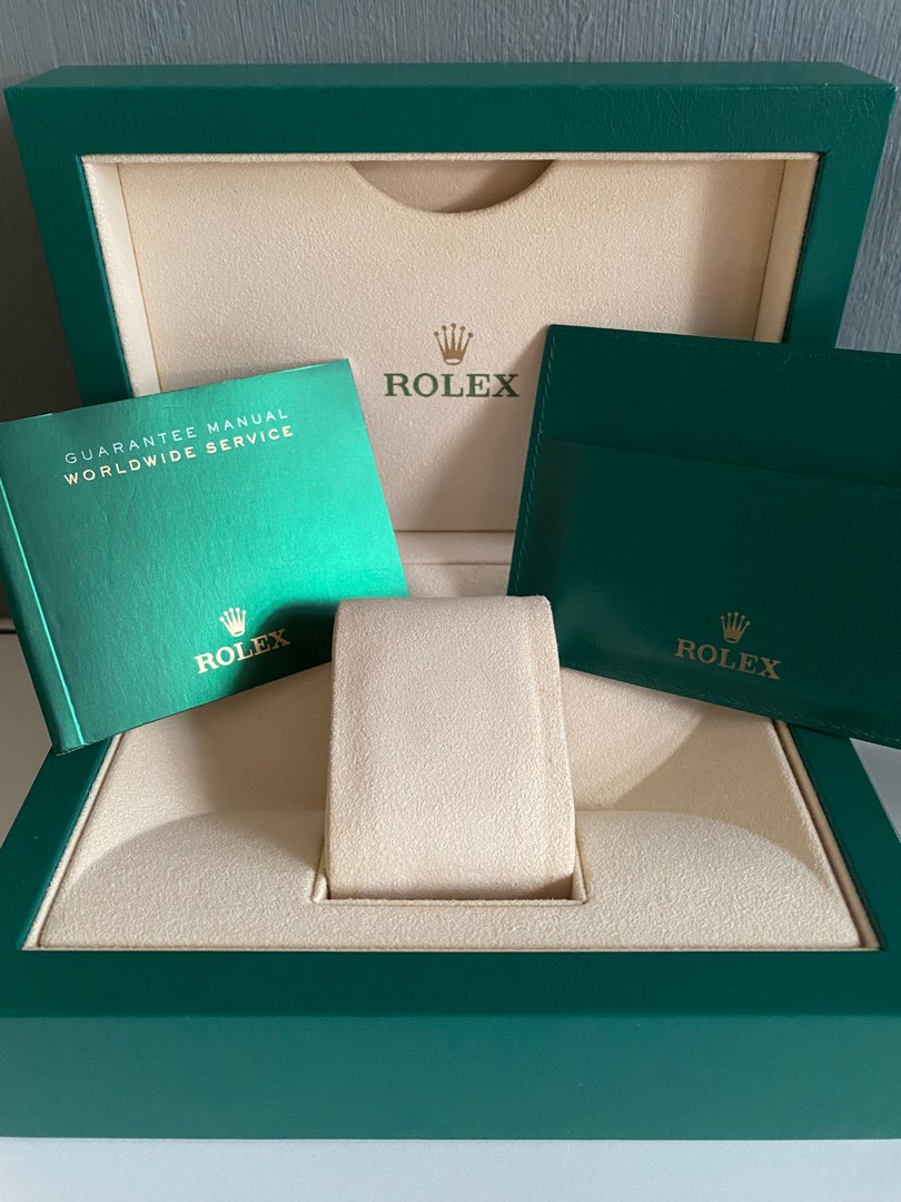 Original Rolex watch box (M) with booklet and card holder cheap
