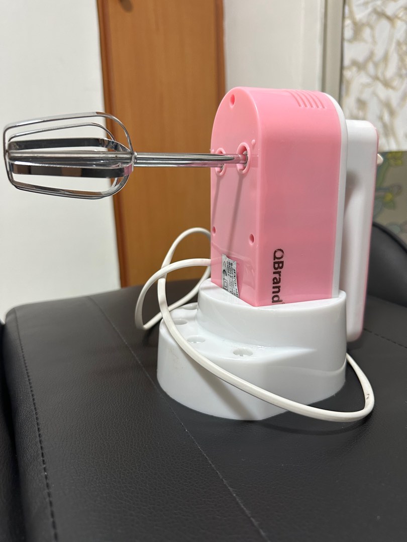 Pink hand mixer, Small but mighty, TV & Home Appliances, Kitchen