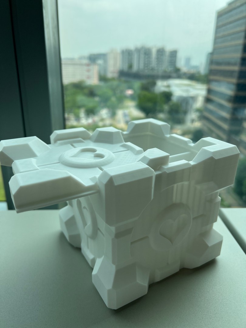 Portal 2 Companion Cube, Hobbies & Toys, Toys & Games on Carousell