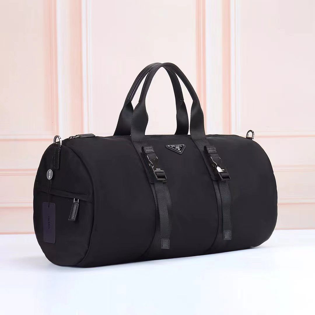 Prada duffle bag 2025 womens