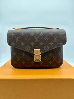 Louis Vuitton Lv cross body flap bag mix colors monogram small metis  original leather