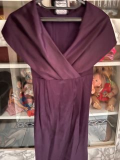 purple dress