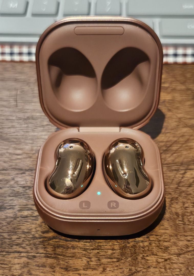 Buds live sales gold
