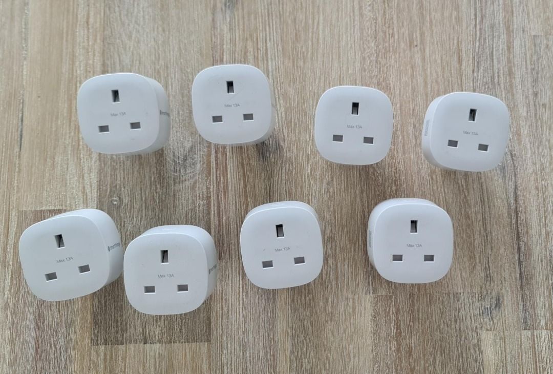 Samsung GP-WOU019BBDWG SmartThings Smart Plug 8 units, TV & Home ...