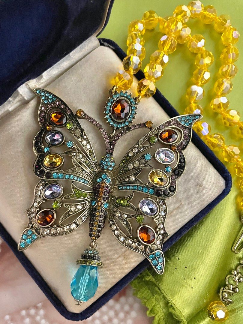 Heidi daus cheap butterfly necklace