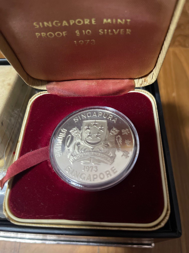 Singapore hawk coin 197310(proof), Hobbies & Toys, Memorabilia