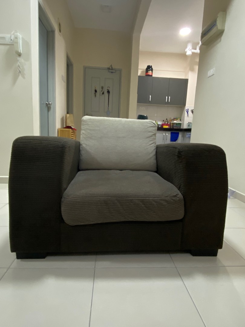 Single Seater Sofa, Nego until Letgo, Furniture & Home Living