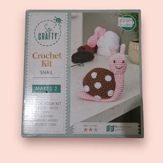 Snail Crochet Kit