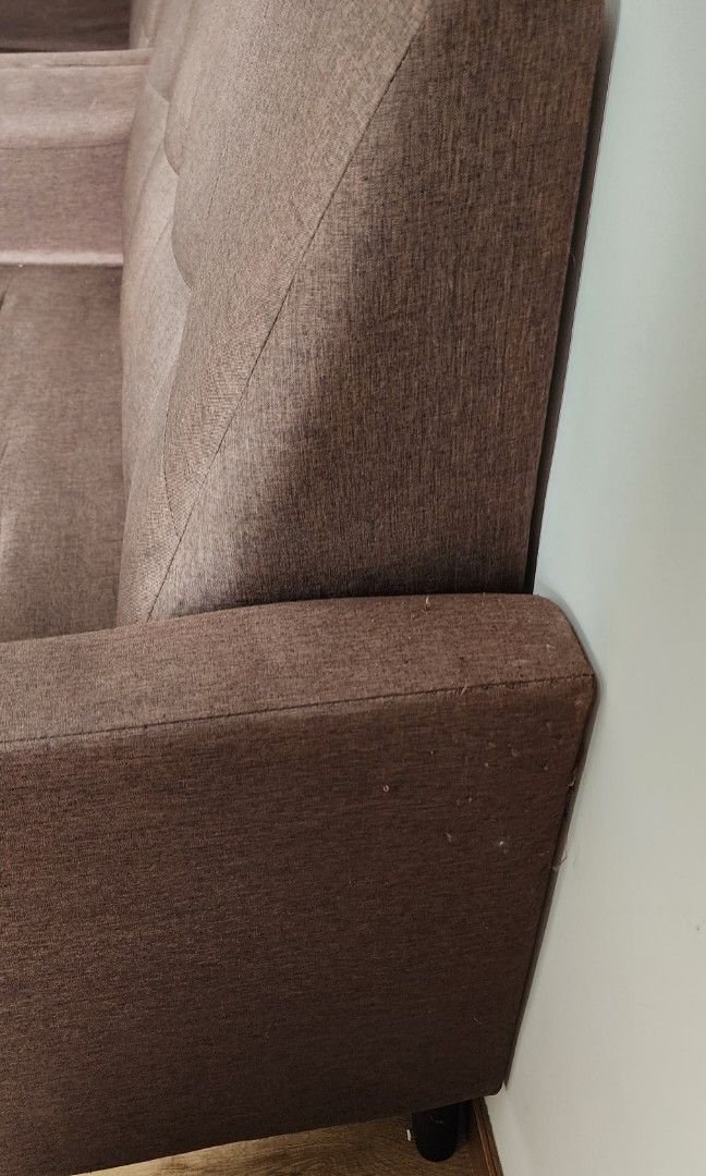 Sofas (Category: Sofas) located in Cyberjaya. Submitted by prelovedbysofiea (Listing ID 1257892916, Image 3). Description: .