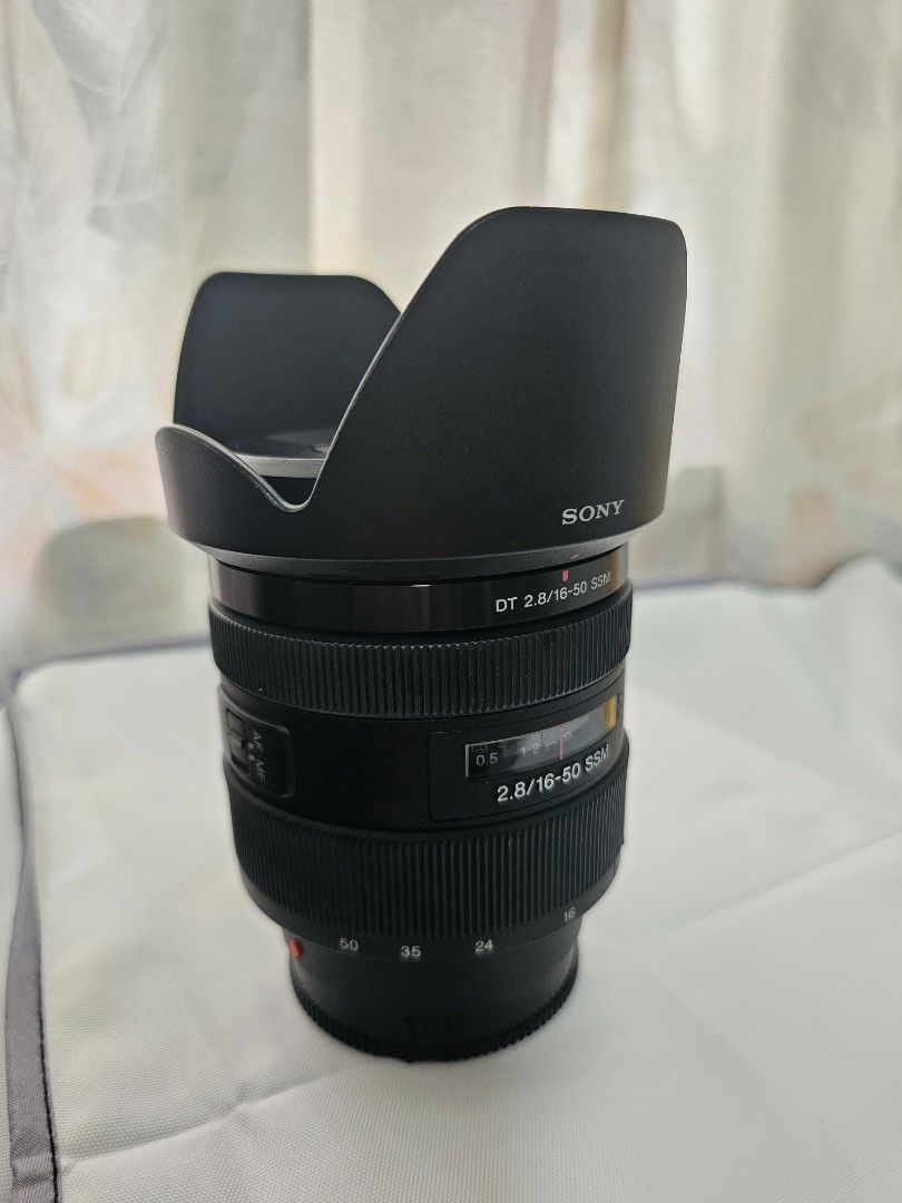 Sony Objectif SAL-1650 Monture A APS-C 16-50mm F2.8