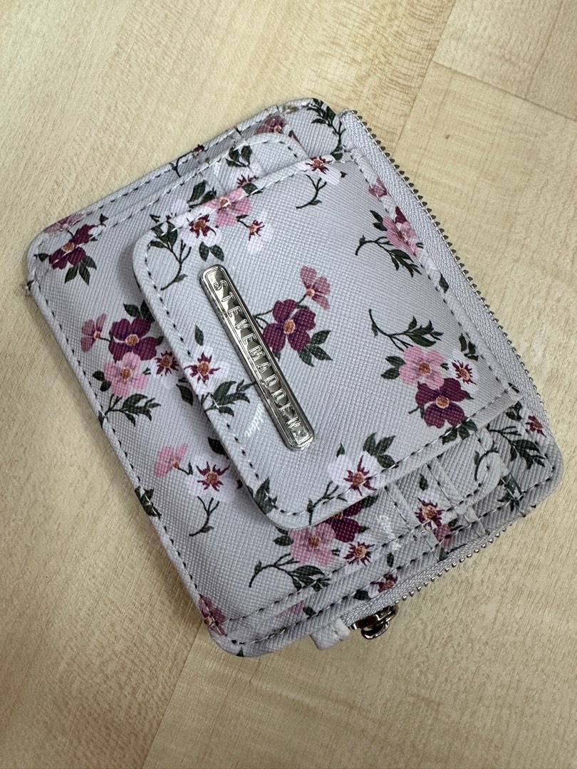 Steve madden on sale floral wallet