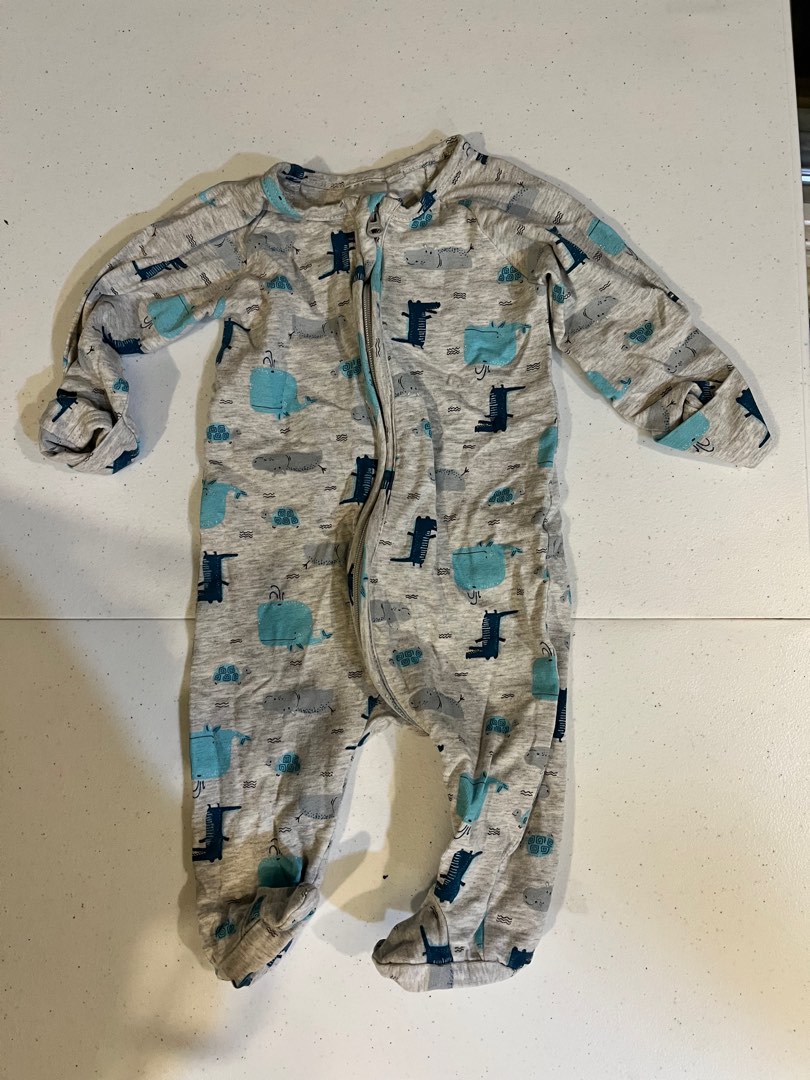 Target Sleepsuit, Babies & Kids, Babies & Kids Fashion on Carousell