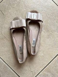 Taupe suede ribbon flats