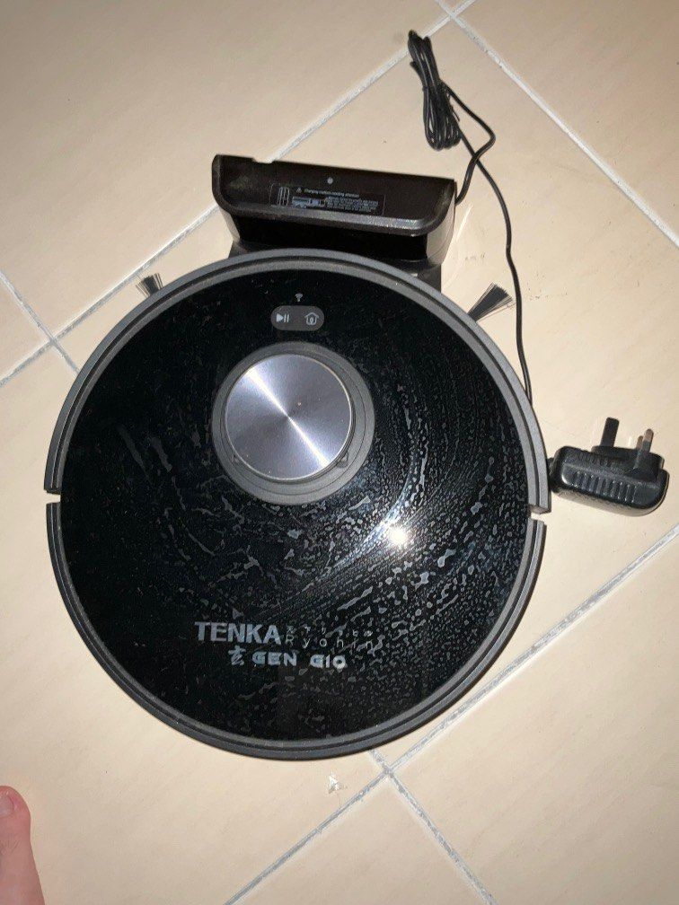Ryobi robot hot sale vacuum