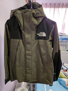 The North Face 男裝軍綠色Mountain jacket, 男裝, 外套及戶外衣服